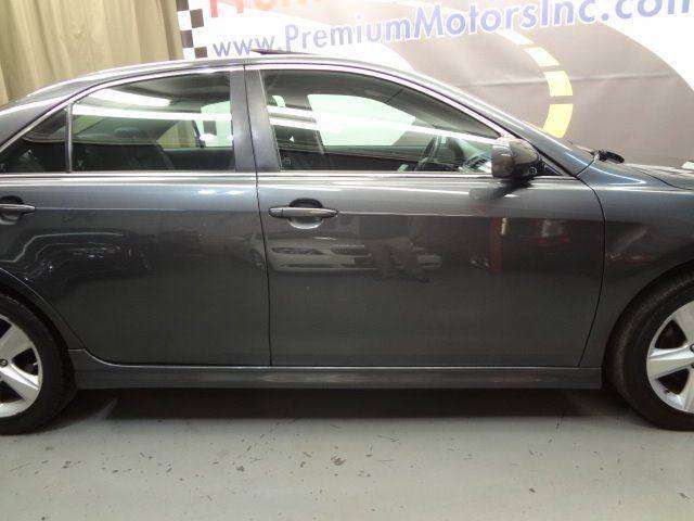 2011 Toyota Camry SE 4dr Sedan 6A